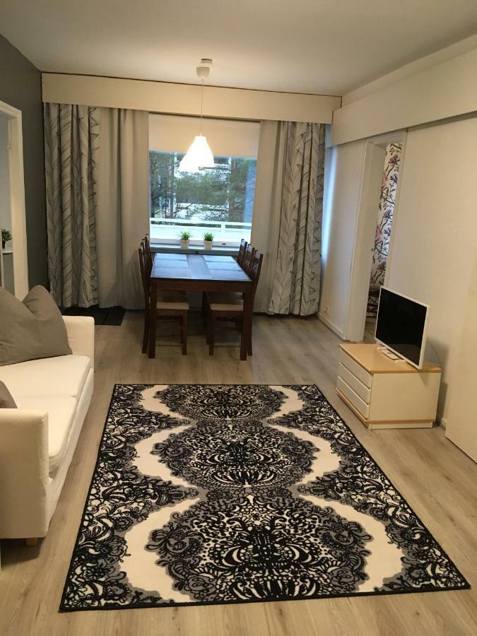 City Center Apartment Rovaniemi Bagian luar foto